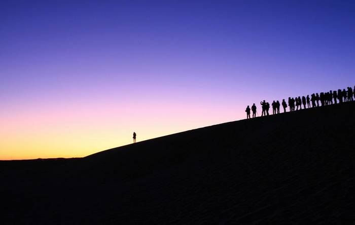 巴丹吉林沙漠的日出
