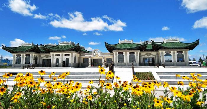 蒙古源流旅游区（AAAA级）游客服务中心