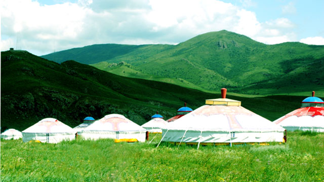科尔沁山地草原